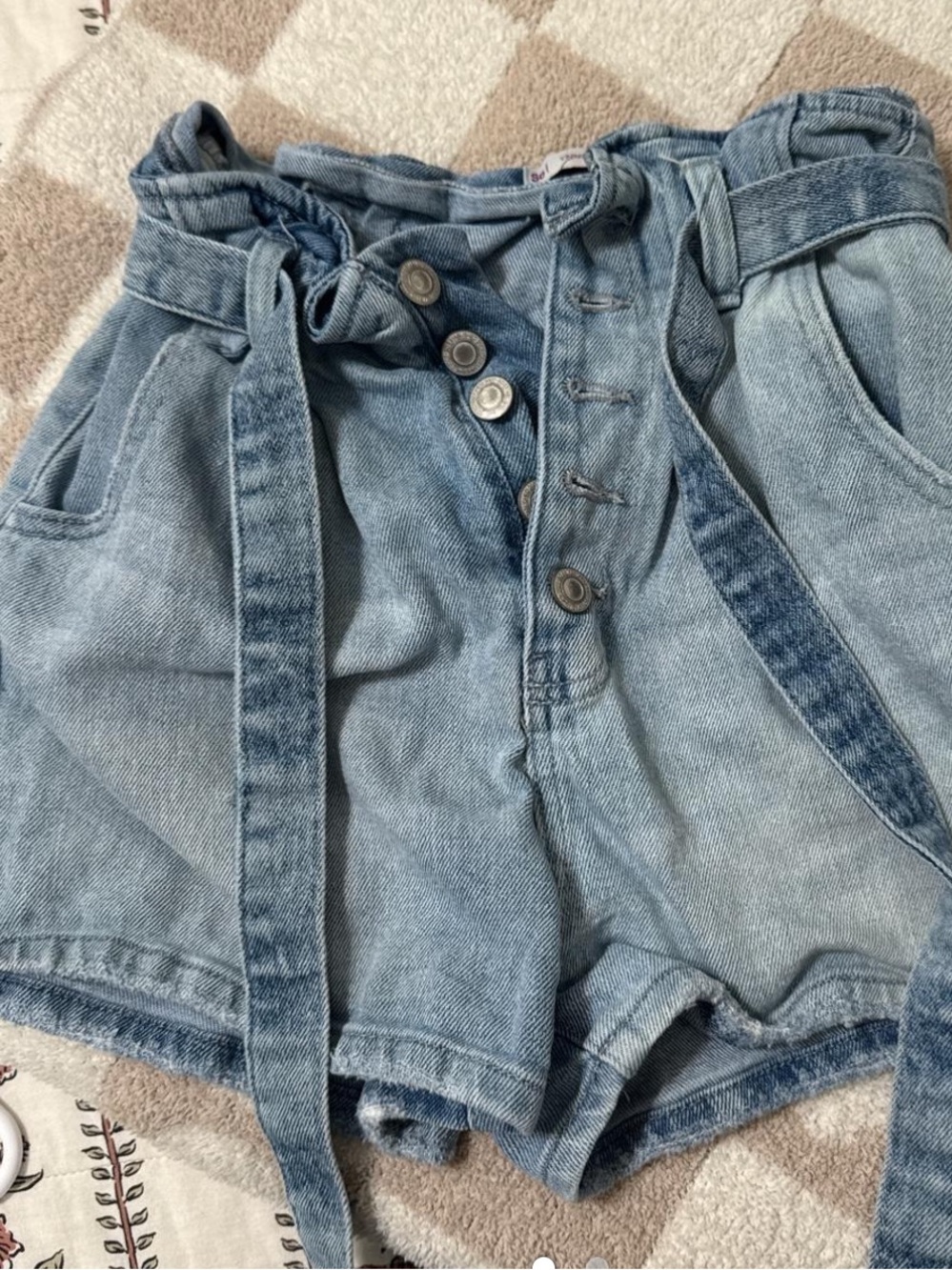Paper bag waist shorts Sz 7